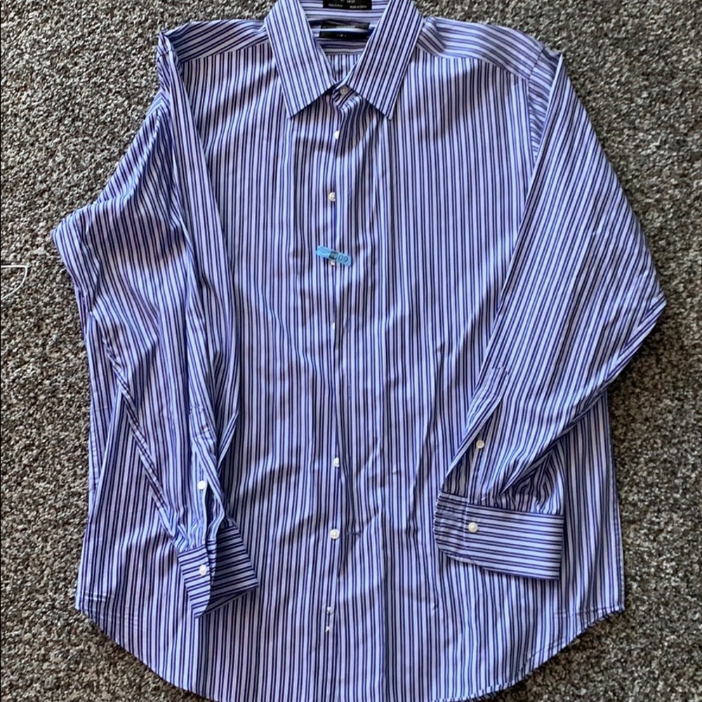 Nice men’s blue dress shirt